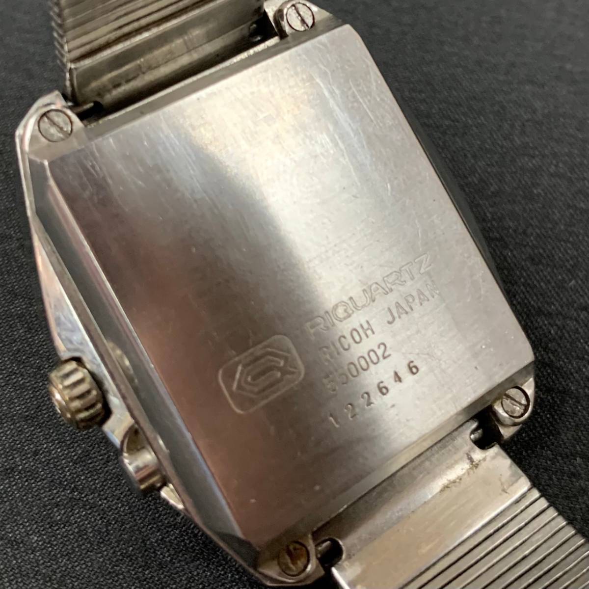 550002-122646-2.jpg