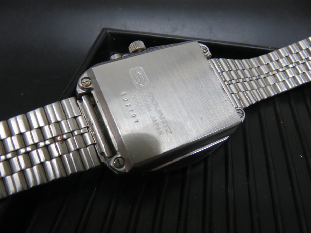 550002-122797-2.jpg