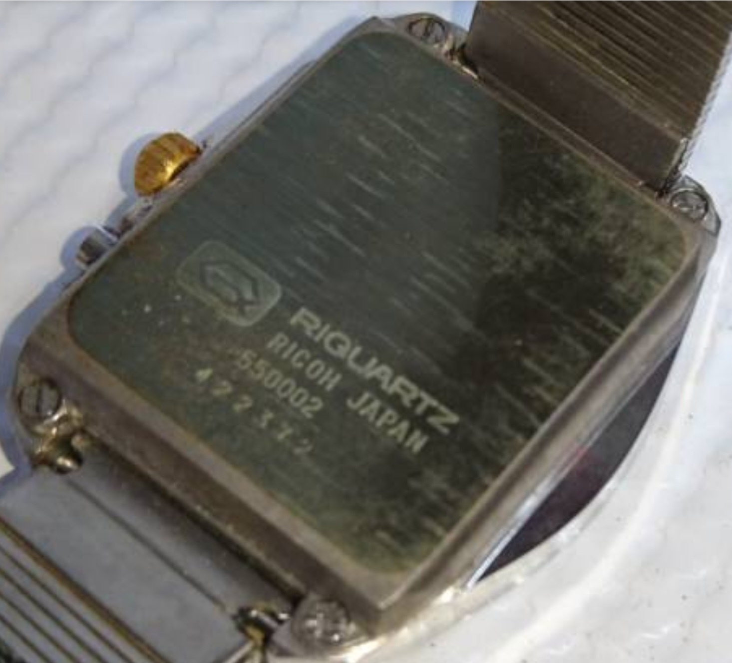 550002-422372-2.jpg