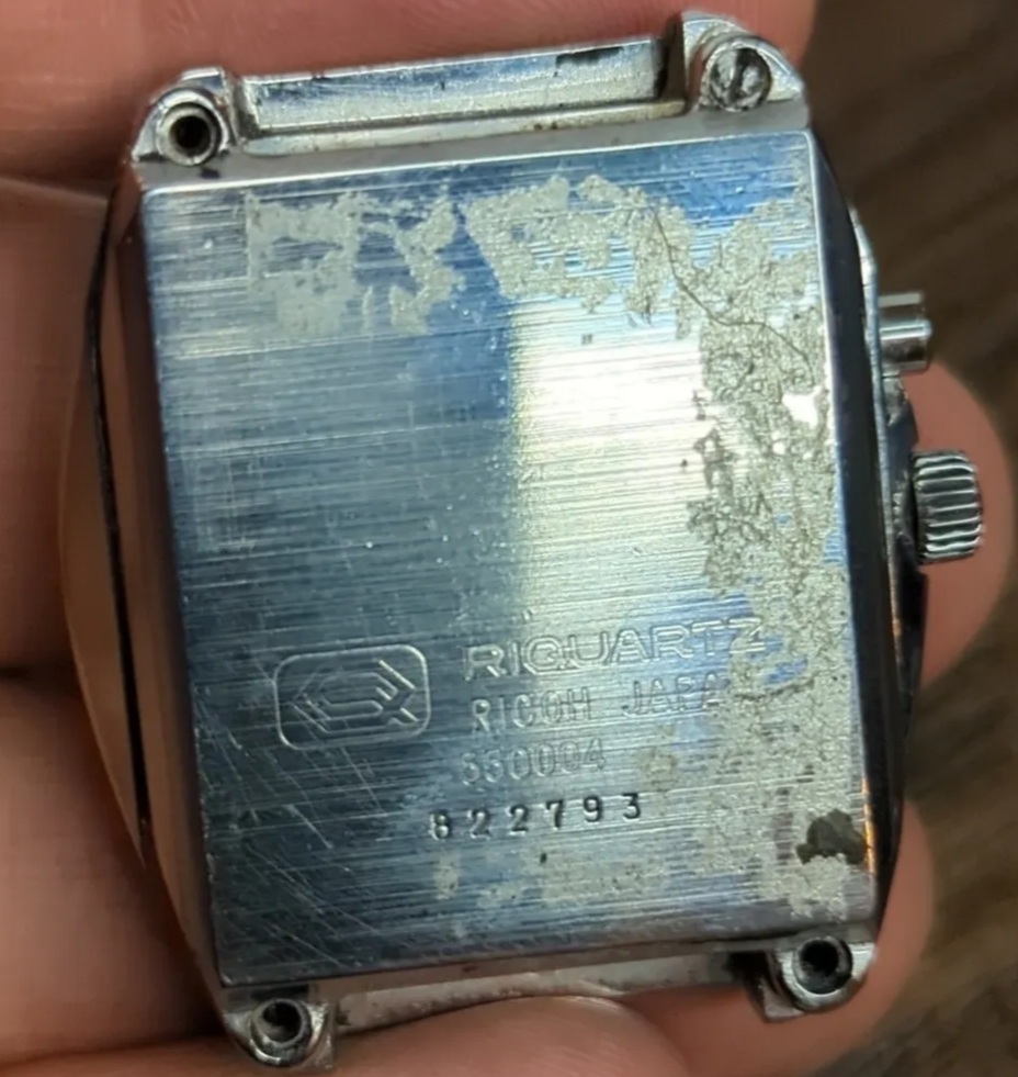 550004-822793-2.jpg